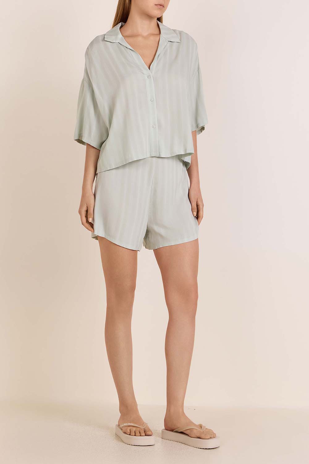 מכנסי לאונץ'